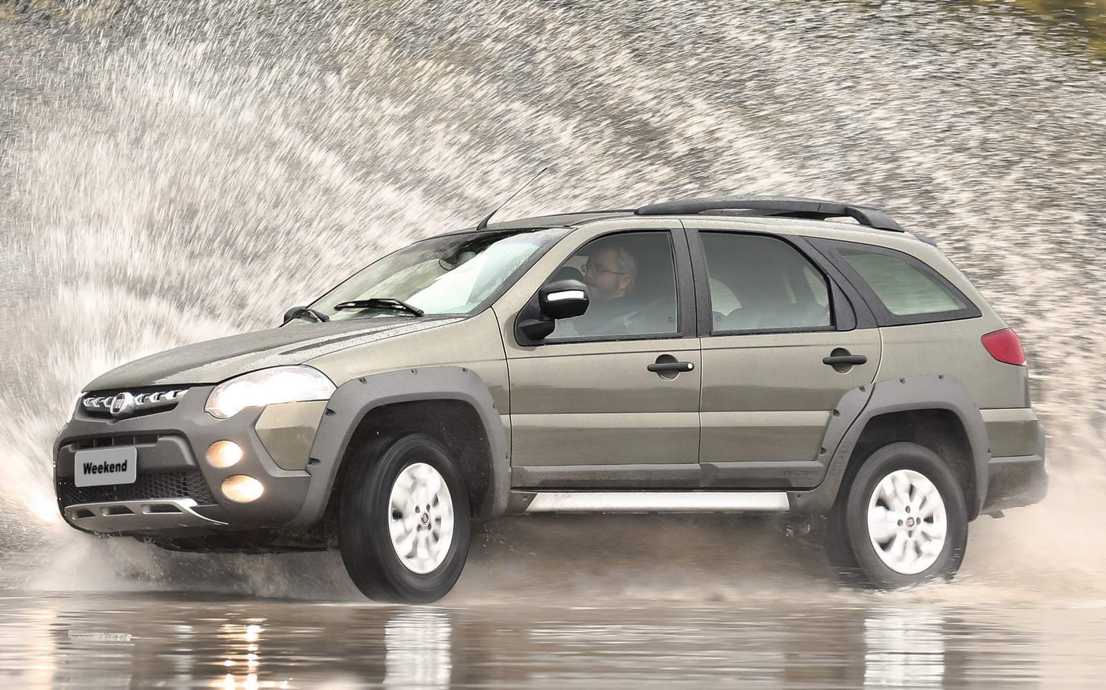 Tudo Sobre o Preço do Palio Adventure 2015