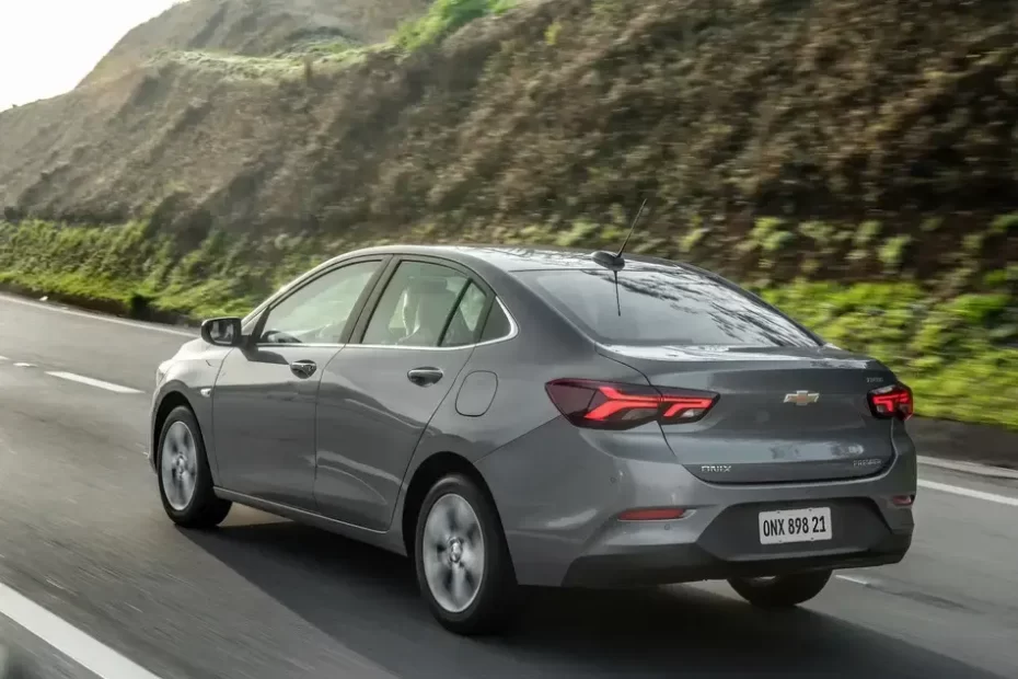 Onix Plus e Onix Sedan